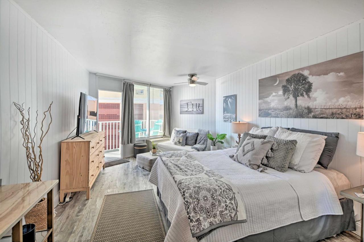 Beachfront Condo In Myrtle Beach With Pool Access 외부 사진